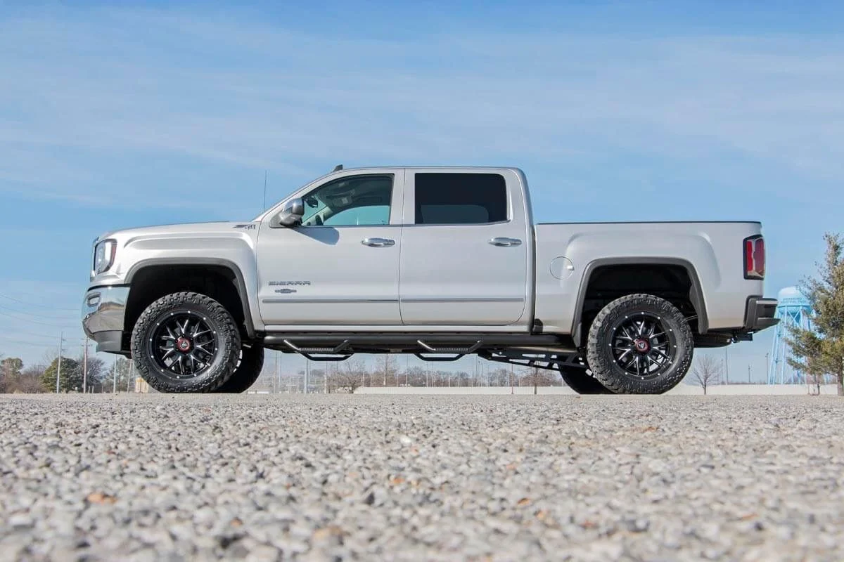 3.5 Inch Lift Kit | w/ Knuckles & N2 Struts | GMC Sierra/ Chevrolet Silverado 1500 4WD | 2014-2018 | Rough Country | 12132 - Image 4