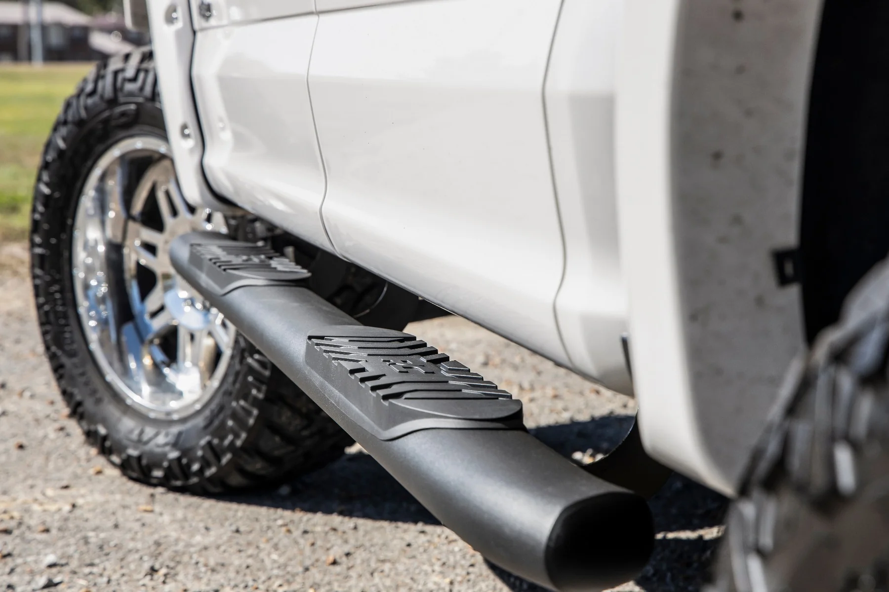 Oval Nerf Step | Crew Cab | Black | Ford F-150 2WD/4WD | 2015-2021 | Rough Country | 21005 - Image 2
