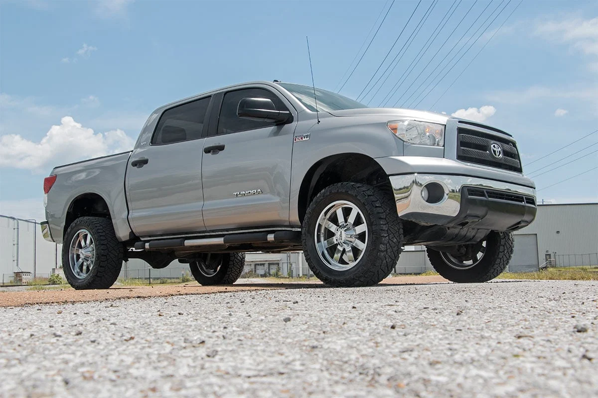 3.5 Inch Lift Kit | N3 Struts | Toyota Tundra 4WD | 2007-2021 | Rough Country | 76830 - Image 4
