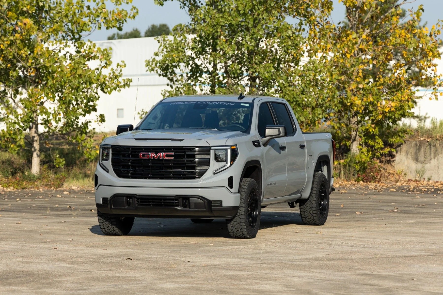 2 Inch Leveling Kit | Loaded Strut | Chevrolet Silverado/GMC Sierra 1500 | 2019-2022 | Rough Country | 501065 - Image 4