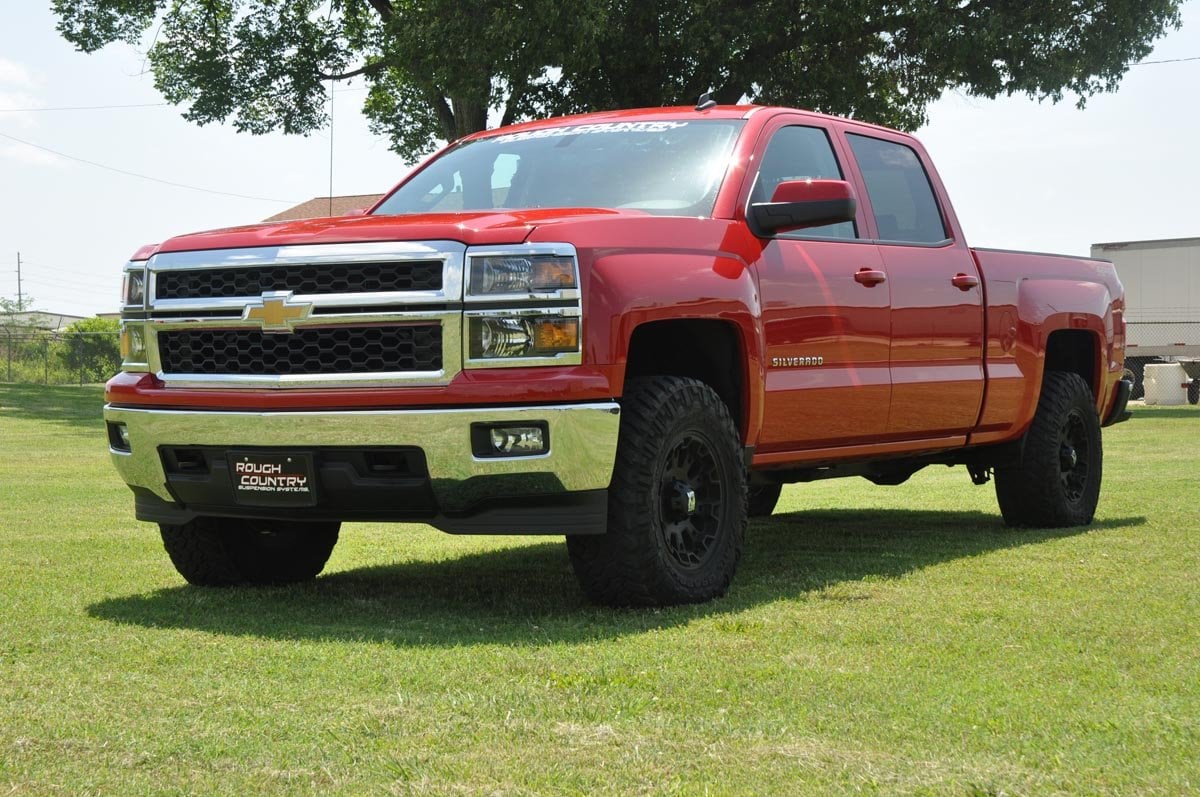2 Inch Leveling Kit | Loaded Strut | Chevrolet Silverado/GMC Sierra 1500 Truck & SUV | 2007-2013 | Rough Country | 501029 - Image 6