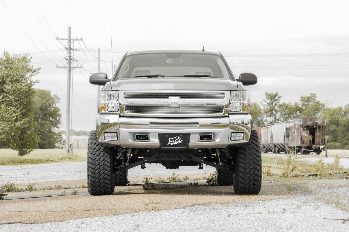 7.5 Inch Lift Kit | Chevrolet Silverado/GMC Sierra 1500 4WD | 2007-2013 | Rough Country | 26430 - Image 5