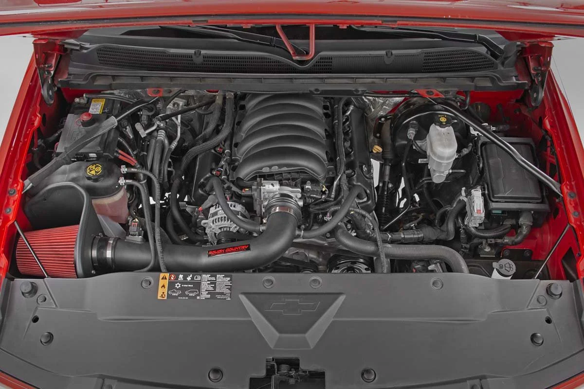 Cold Air Intake Kit | 5.3L/6.2L | Chevrolet Silverado/GMC Sierra 1500 | 2014-2018 | Rough Country | 10551 - Image 4