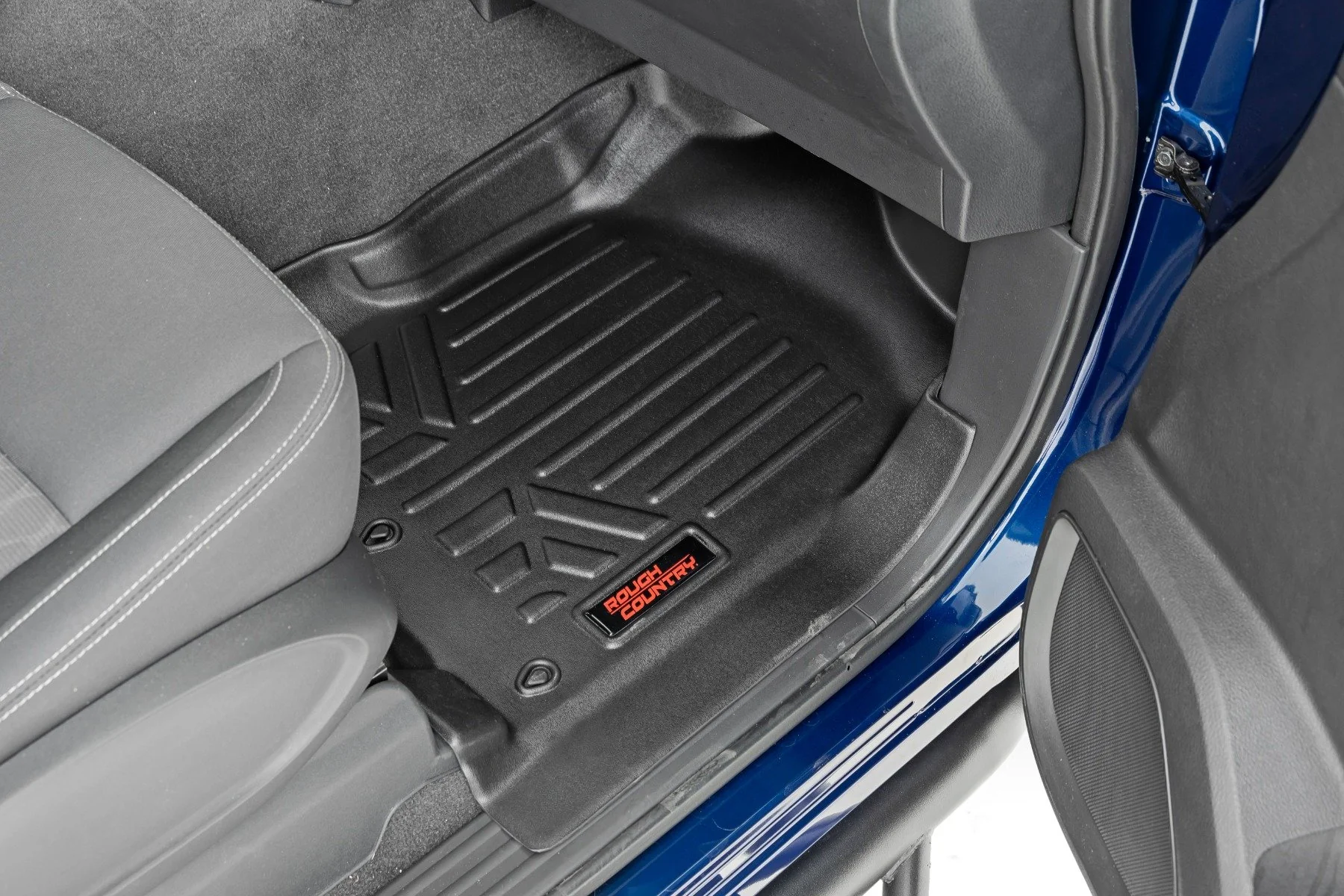 Floor Mats | FR & RR | Crew Cab | Nissan Titan /Titan XD | 2017-2021 | Rough Country | M-81712 - Image 2