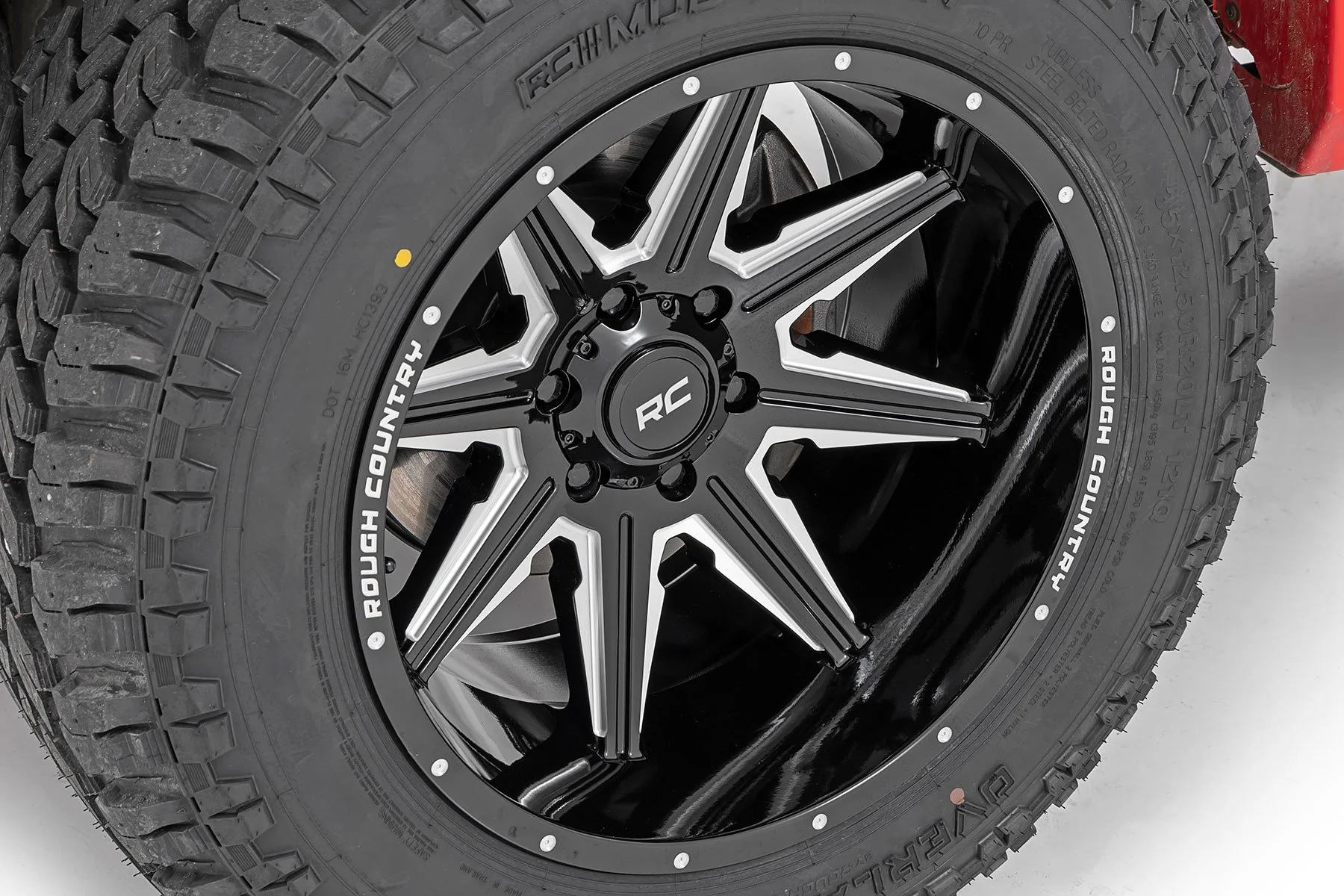 Rough Country 91M Series Wheel | One-Piece | Gloss Black | 20x12 | 6-5.5 | -44mm | 2019-2022 | 91201212M - Image 4